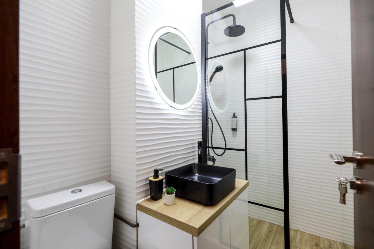 Quickspace apartment Bucarest Extérieur photo